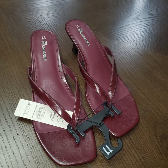 No Boundaries kitten heel burgundy size 11 - Picture 1 of 4